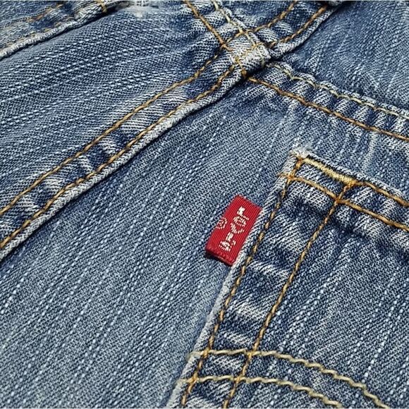 VINTAGE Levi's High Rise Daisy Duke Denim Shorts - Picture 10 of 11